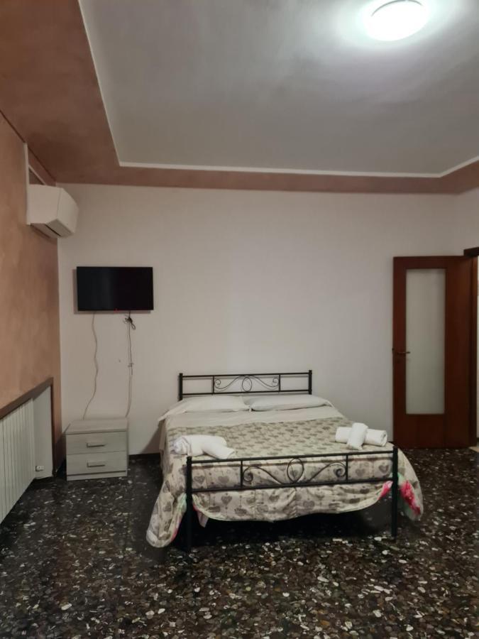 Hotel Landlady Airport Orio Bergamo Ida Orio al Serio Zewnętrze zdjęcie